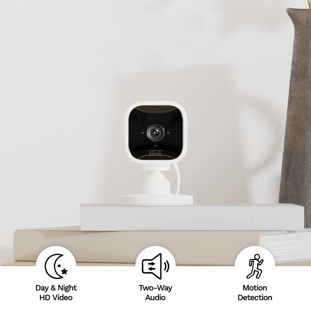 Compact indoor plug-in smart security camera, 1080p HD video